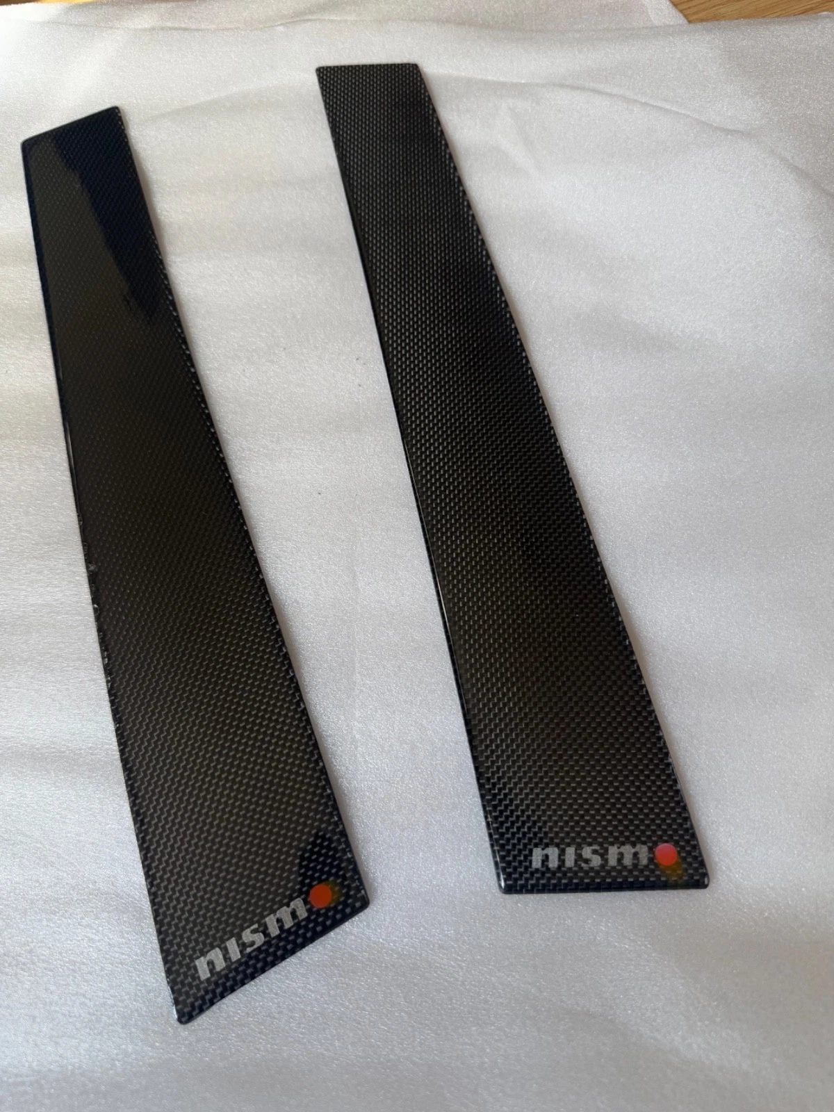 s-l1600-3-15 NISMO MID LOGO CARBON B-PILLAR COVERS SKYLINE GTR R34 BNR34 RARE RB26 WHEEL - Image 1