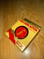 TOMS TOM’S HORN BUTTON WHEEL RARE TRD AE86 JZX100 MOMO NARDI JZA80 SUPRA 90s JDM