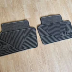 LEXUS IS200 IS300 OPTIONAL REAR RUBBER FLOOR MATS MINT ALTEZZA SXE10 TRD TOM’S